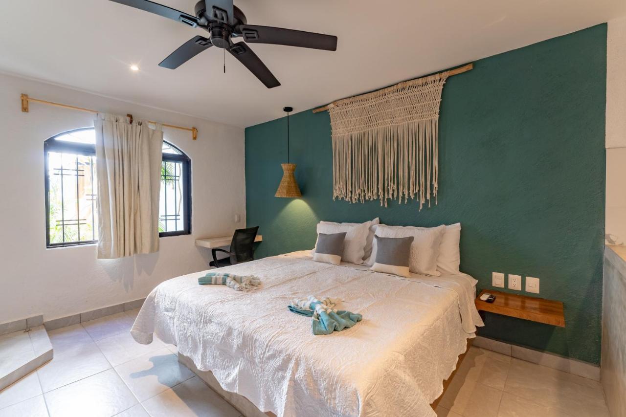 Estudio con cama extragrande