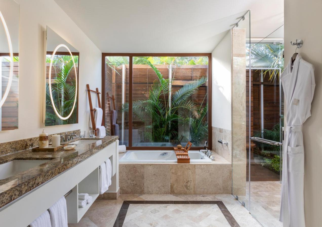 Casita mit 2 Queensize-Betten, eigener Treppe zum Strand und Butlerservice