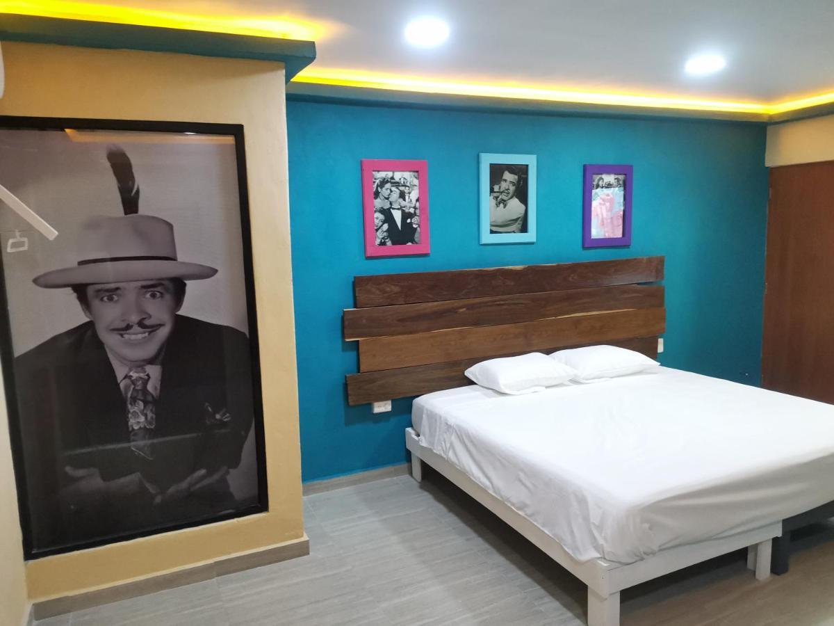 Deluxe Room (2 Adults + 1 Child)