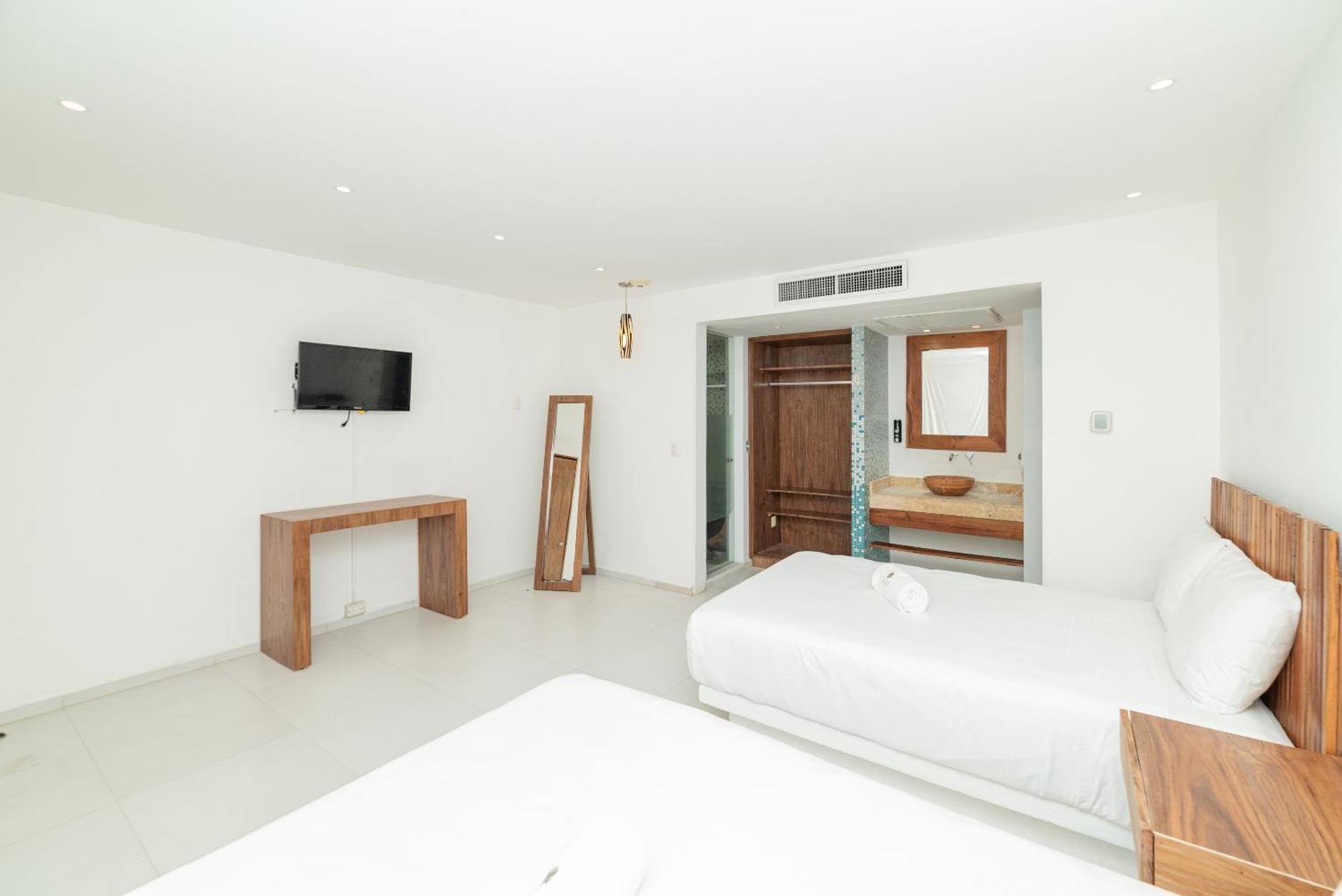 Double or Twin Room,1630298331:JPEG