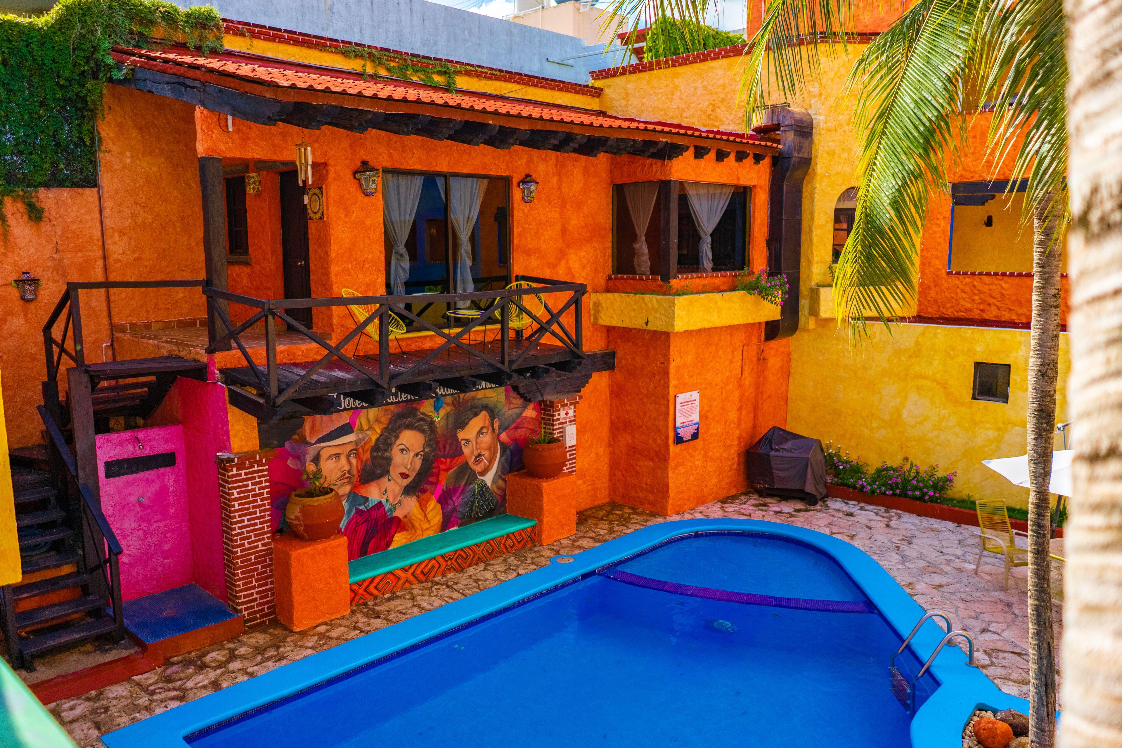 Master Suite with Pool View,1756510257:JPEG