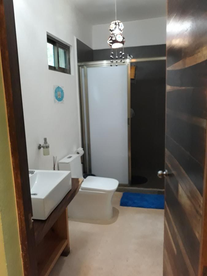 Quarto Econômico com 2 Camas de Solteiro