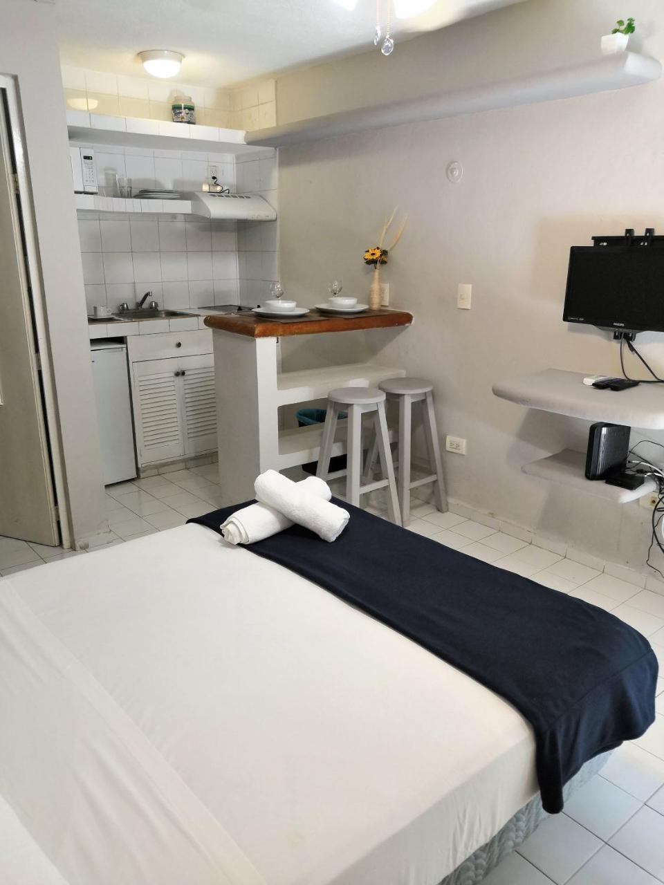 Studio Apartment,765892570:JPEG