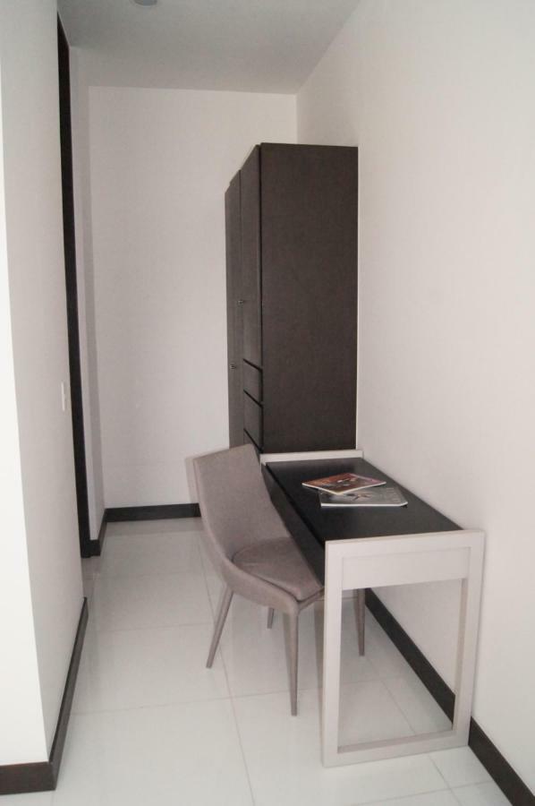 Deluxe Suite,833566781:JPEG