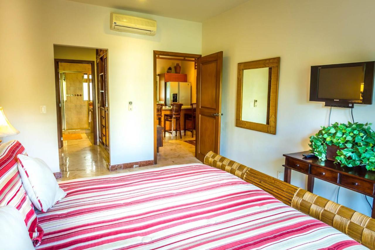 Three-Bedroom Apartment,967855573:JPEG