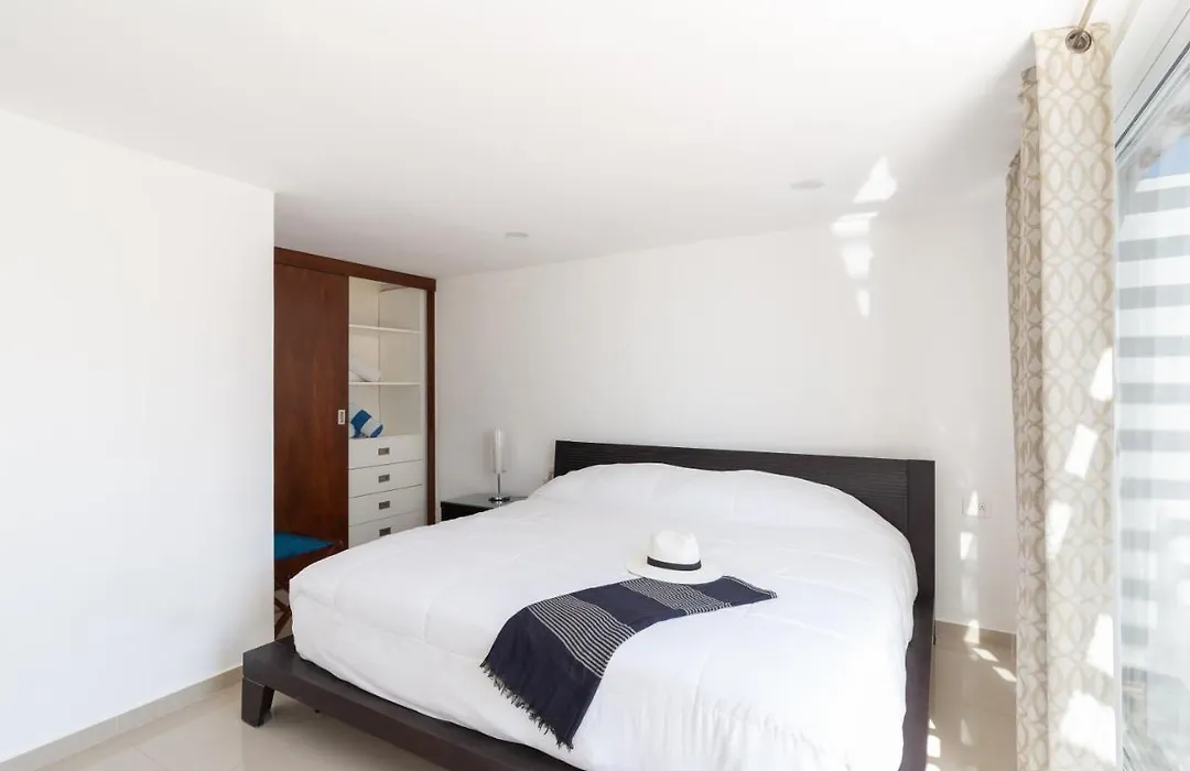 Exquisite Penthouse With Jacuzzi And Private Terrace-1