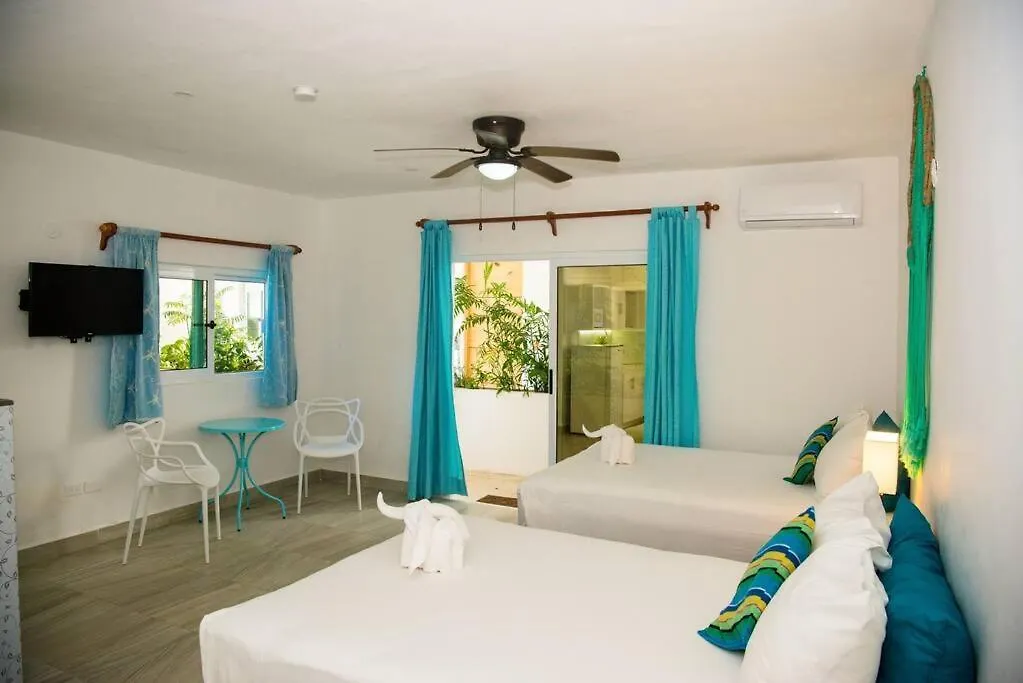 Great Location Ocean View Suite Outdoor Infinity Pool 2 Double Beds By Mint-1
