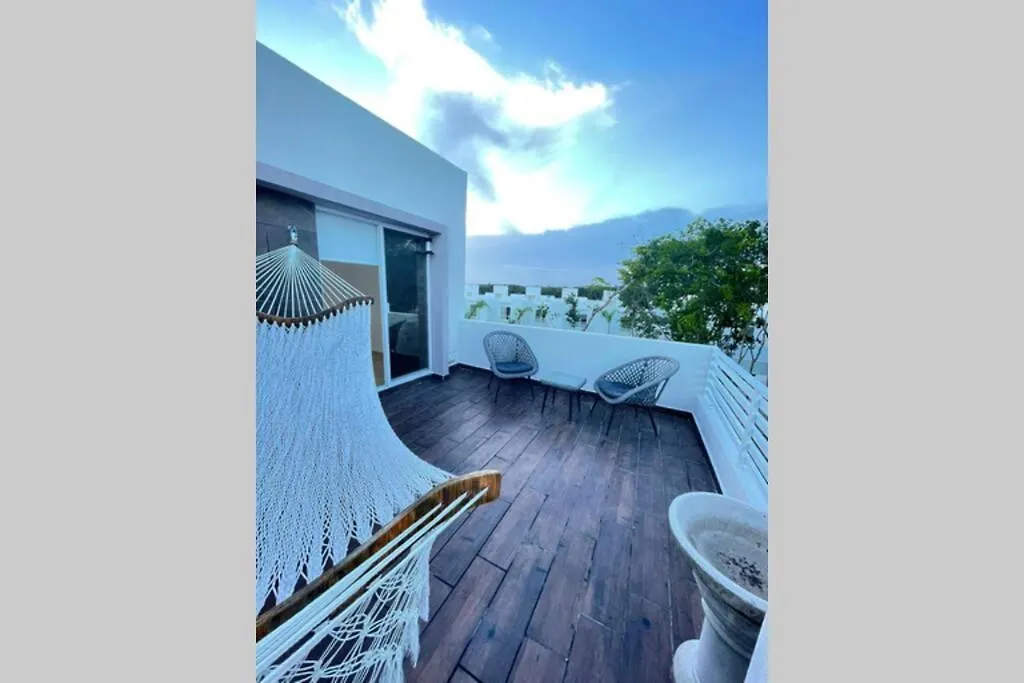 Frontemare-House Riviera Mares-1