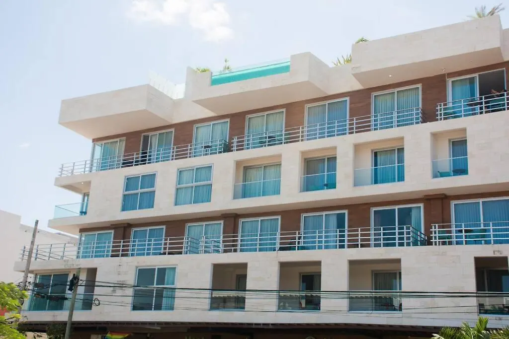 Gallery Luxury Condo 5Stars Walking To The Beach-1
