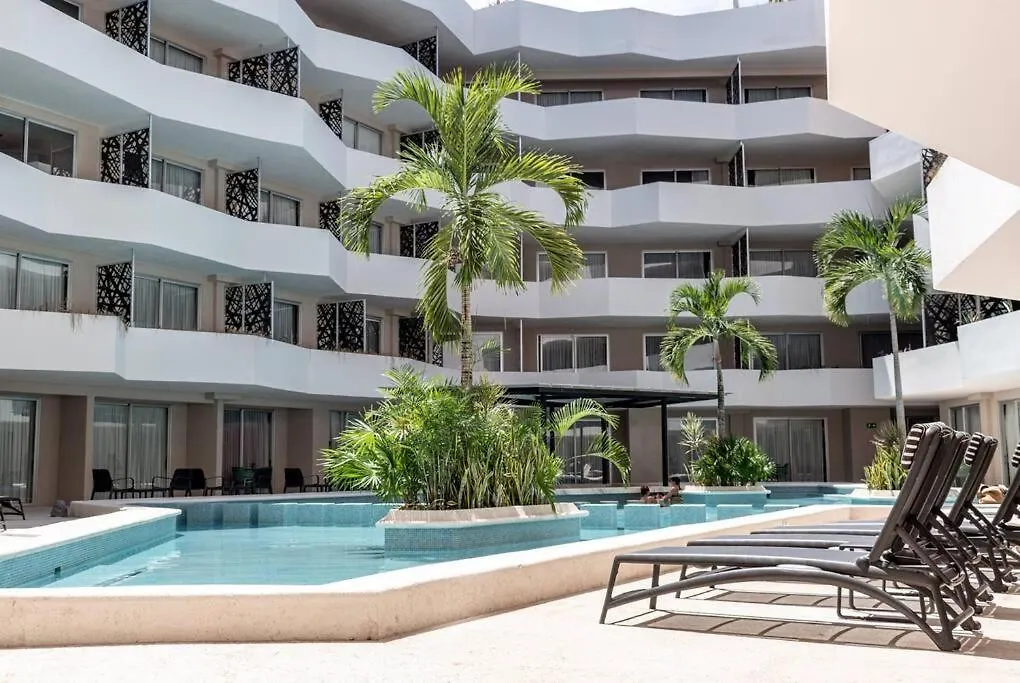 Marlene Incredible 2 Bedroom Condo At Gallery-1