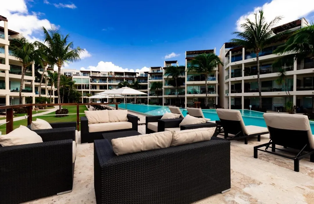 Embassy Penthouse Beachfront At The Elements By Bric-1
