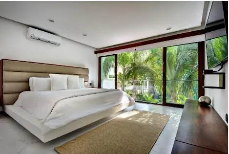 Luxury Vista Villa In Playa Del Carmen!-1