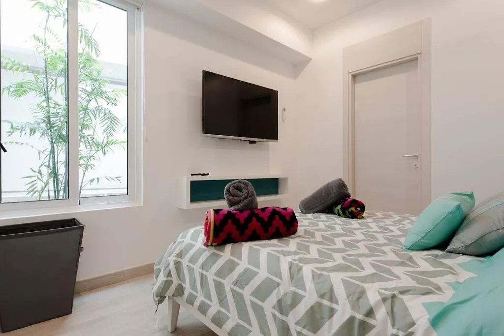 Premium 2Br Apartment And Rooftop Pool - Best Spot On 5Th Av!-1