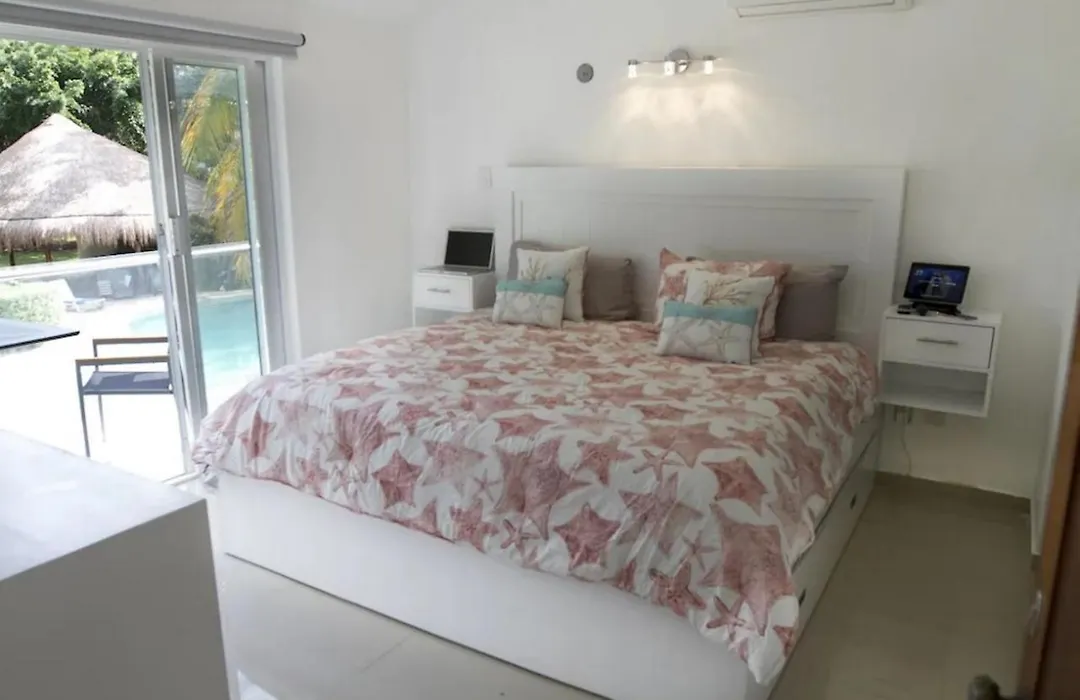 Gorgeous 3Br 3Ba Villa In Playacar By Simply Comfort-1