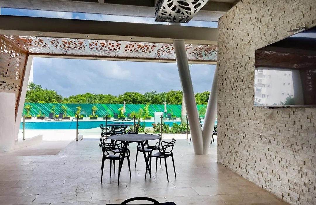 Lovely 2 Bedroom Penthouse With Private Pool-1