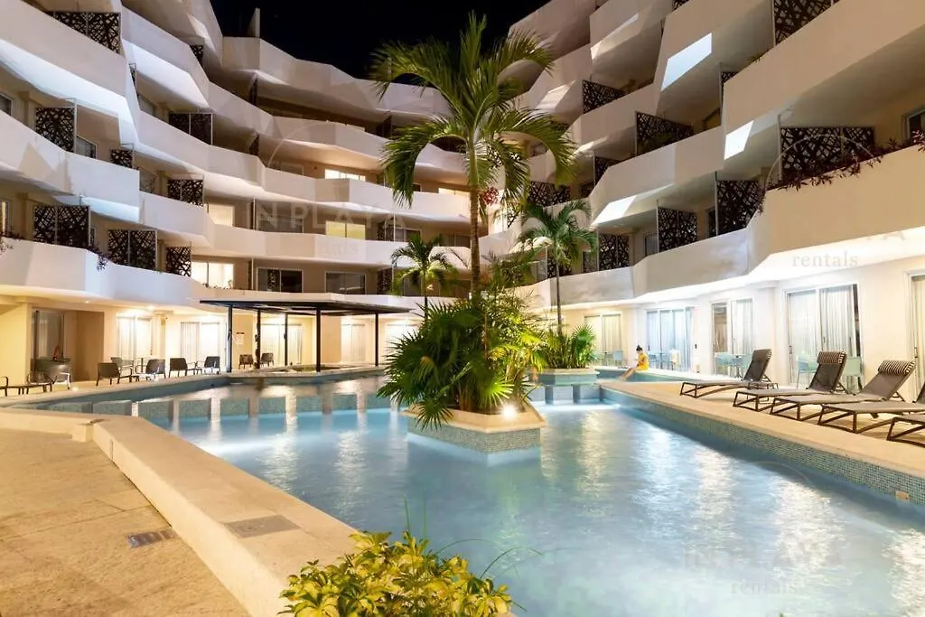 Luxury Studio With Kitchen Ac Gym Pool Cinema-1