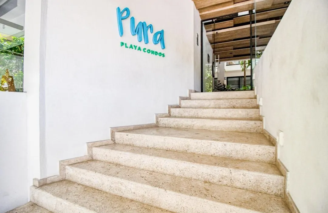 Pura Playa 302-1