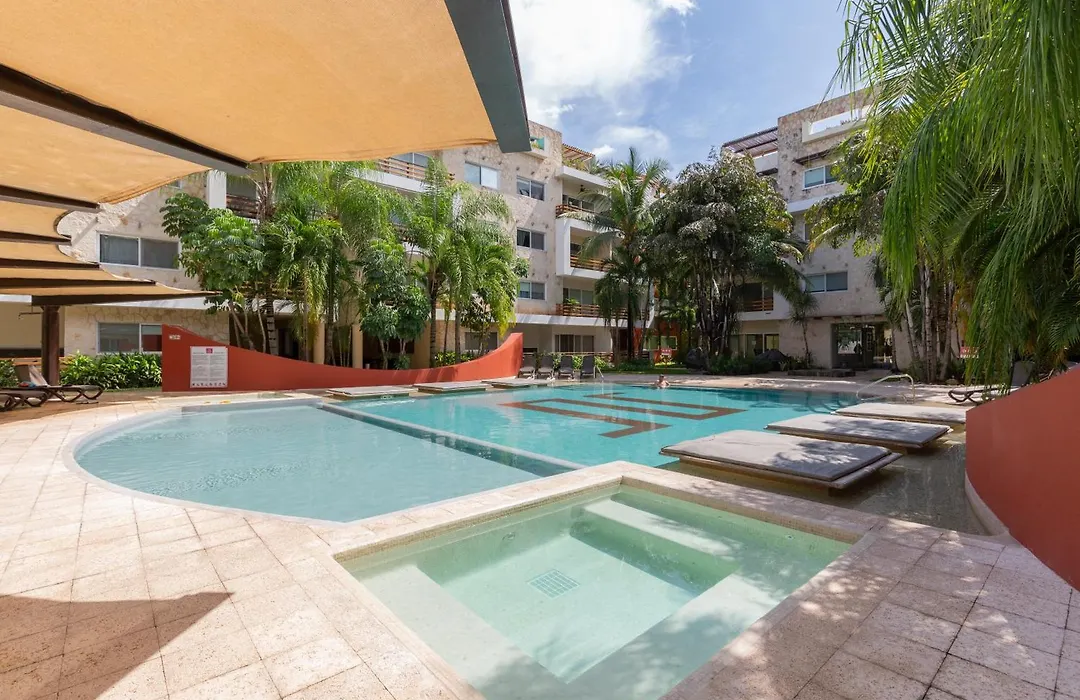 Breathtaking Ph With Private Jacuzzi In The Terrace & Gym-1