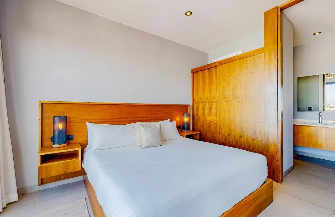 It Hotel & Residence 402-1