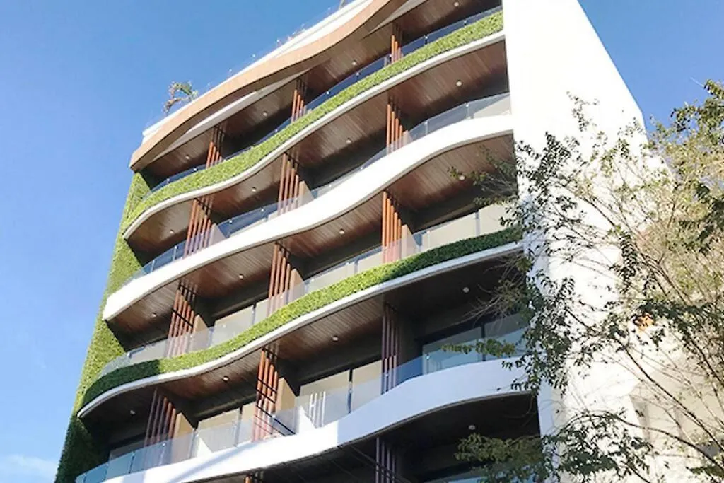 Playa Del Carmen Downtown Studio With Rooftop Pool - Walk To 5Th Ave & The Beach-1