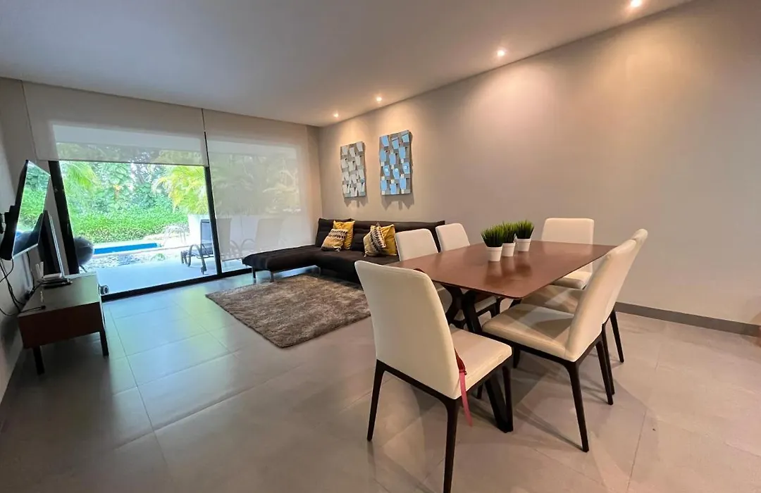 Luxury Jungle Apartment In Private-1