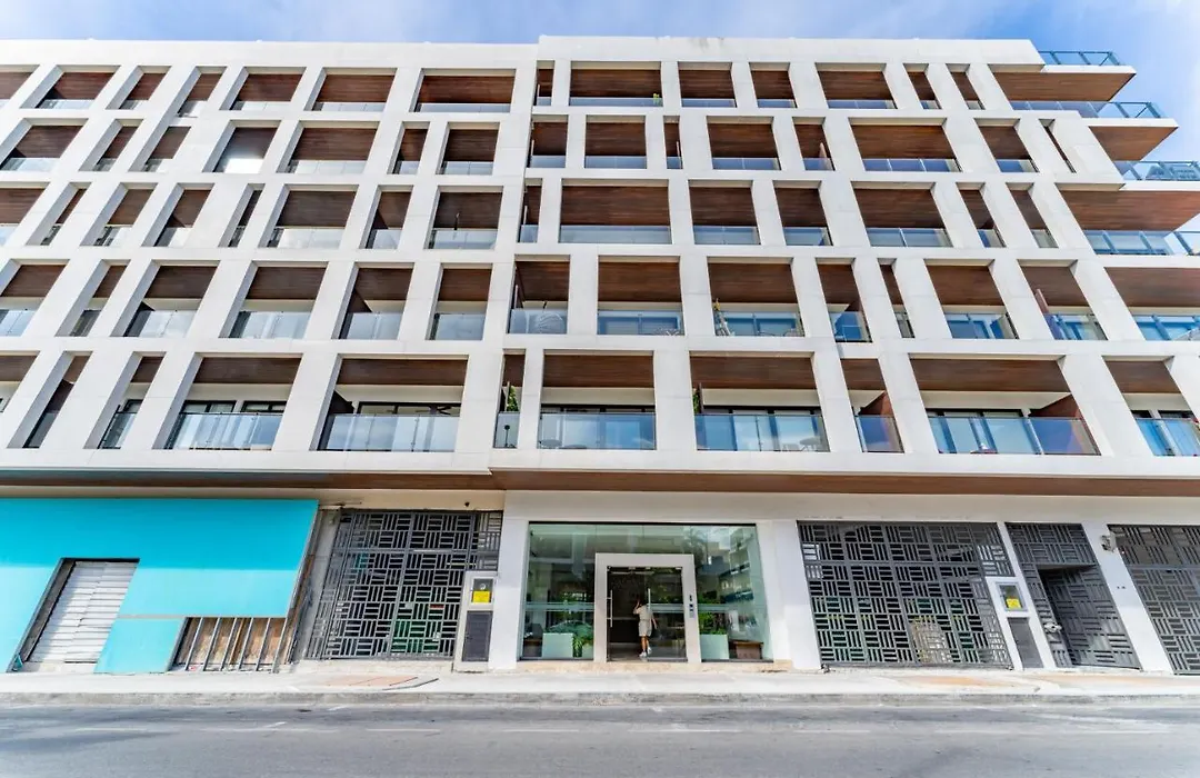 Ipana Condo-1