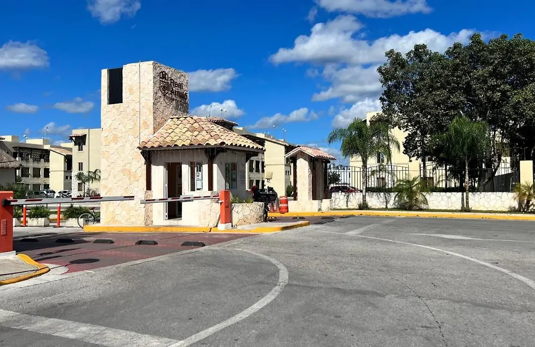 Outstanding Apart Residential.-1