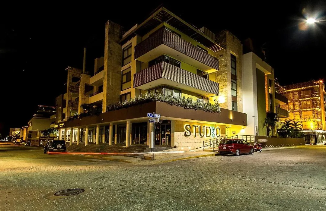 Breathtaking 2 Bedroom, Private Terrace - Bbq-1