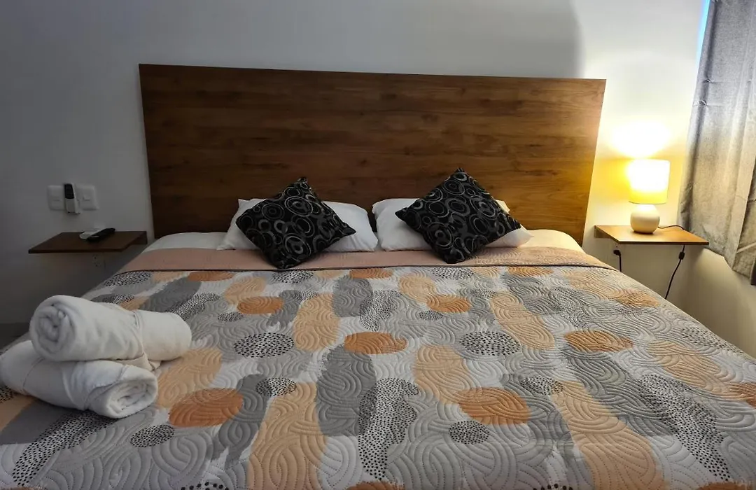 Suite Near From The Beach And Rooftop Ocean View 104-1