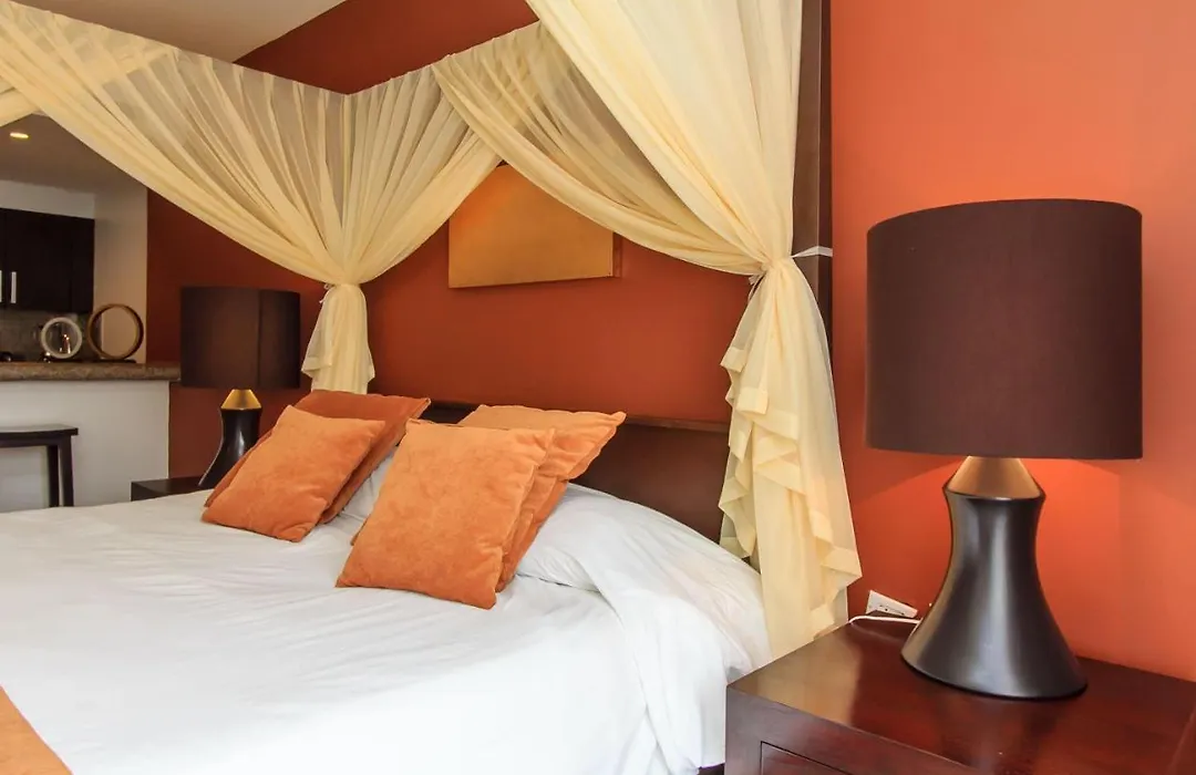 At 1110 Studio Perfect Getaway Close Mamitas Beach-1