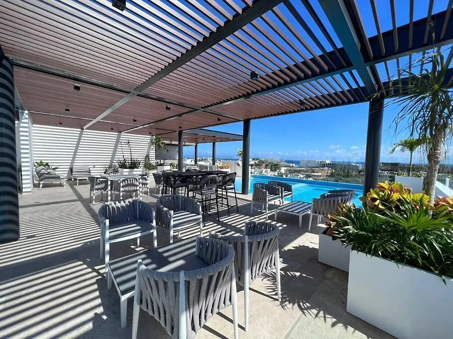 Serenada 2Br Rooftop Ocean View-1