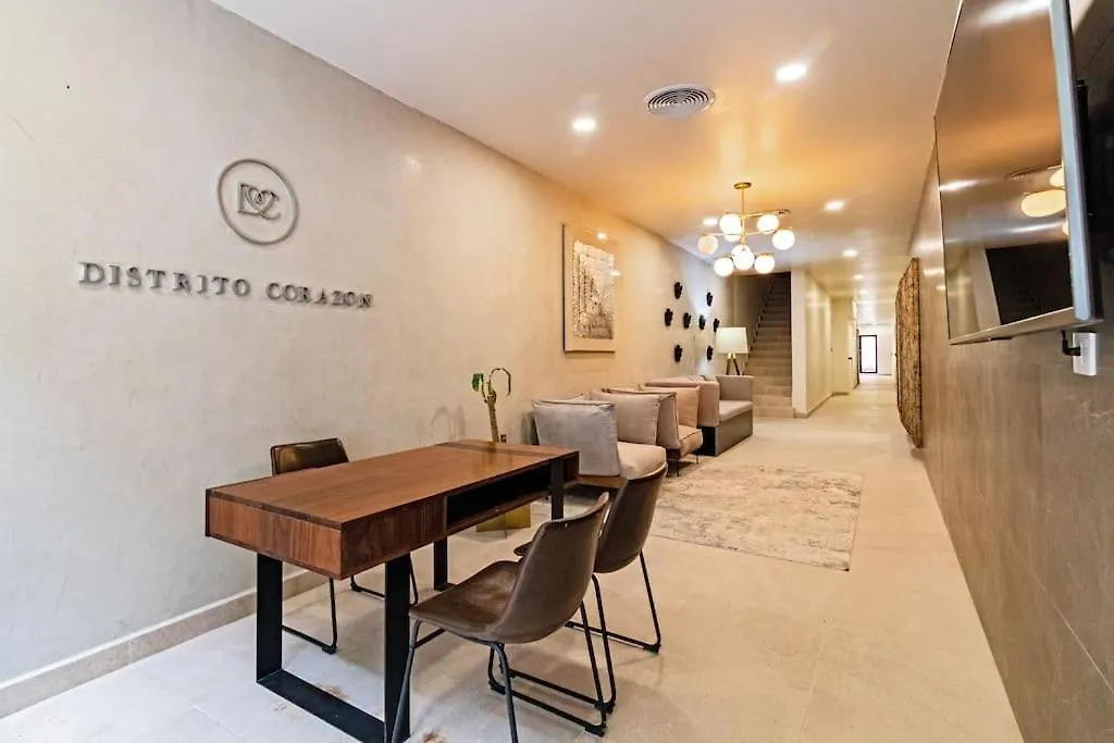 Modern 5Th Avenue Apt - Distrito Corazon F3-1