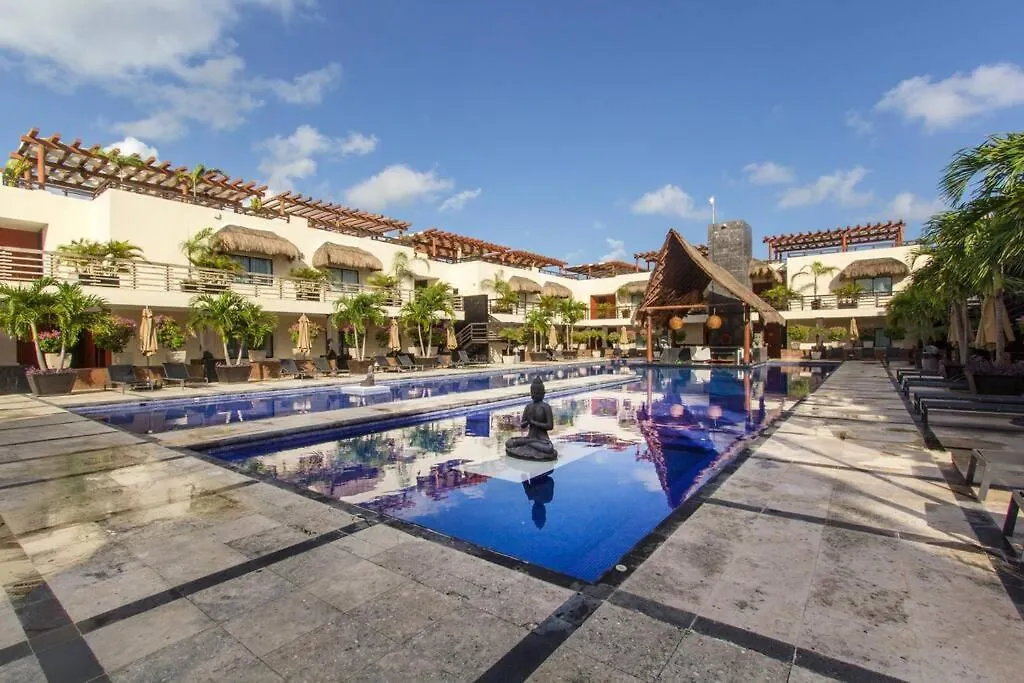 Apt. 130 Steps From The Beach In Aldea Thai Condo-1