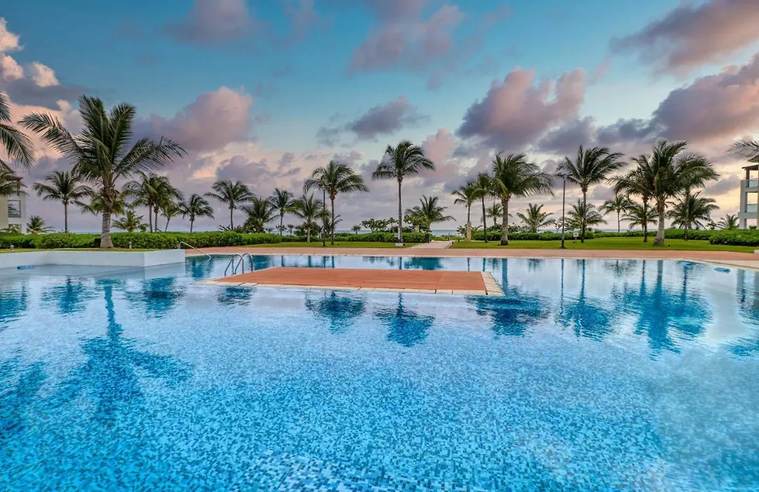 Casa Sky 735 Sur @ Mareazul Beachfront-1