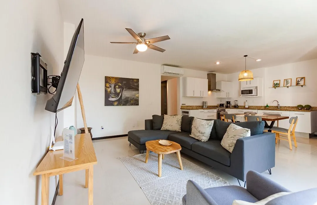 Via Tendenza Condos-1