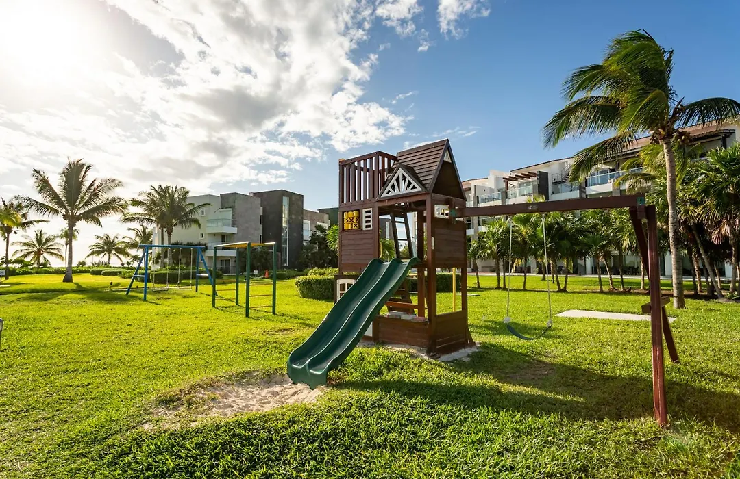 Casa Almajuma 415 S Condo-1