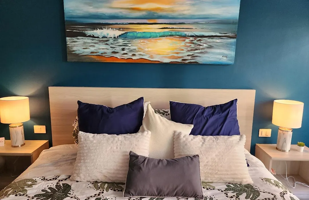 Stunning 1 Bdrm Condo Gym-Pool 10 Min To The Beach & Quinta Av-1