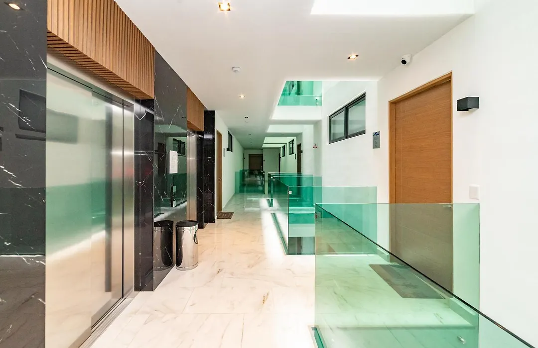 Luxury Condo, 2Br, Fast Internet, Condo Akul-1