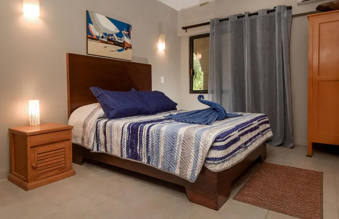 Amazing View Oceanfront 2 Bedroom In Xaman Ha Xh7115-1