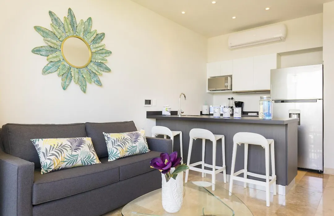 Tropic Playa Apartments-1