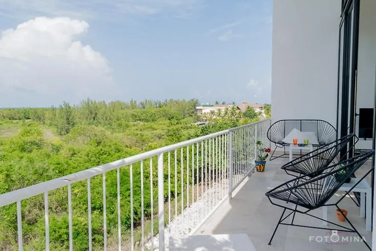 Siaan Betine 4Br Deluxe Pdc-1