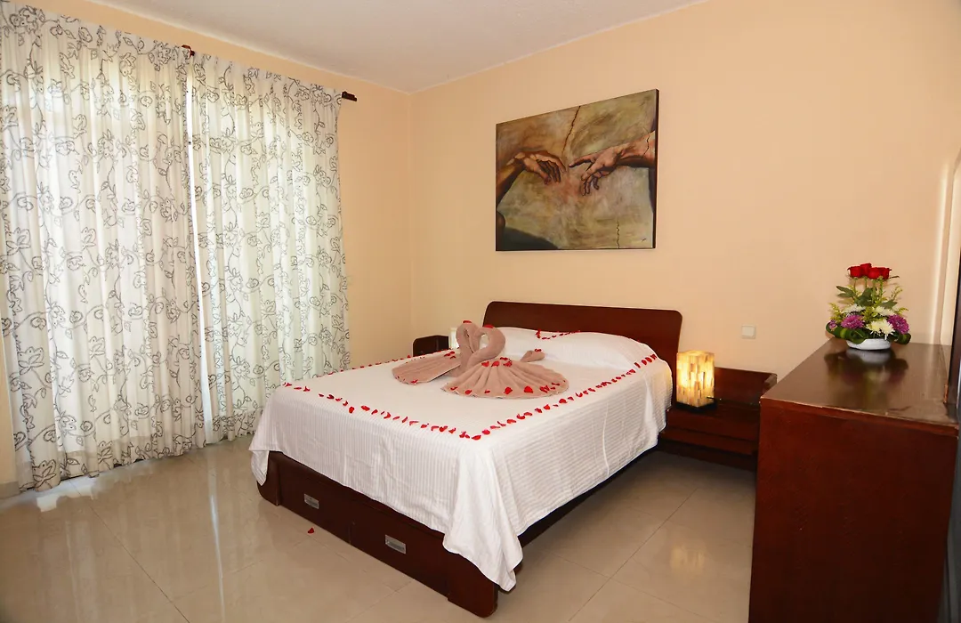 Rinconada Del Mar Apartamentos-1