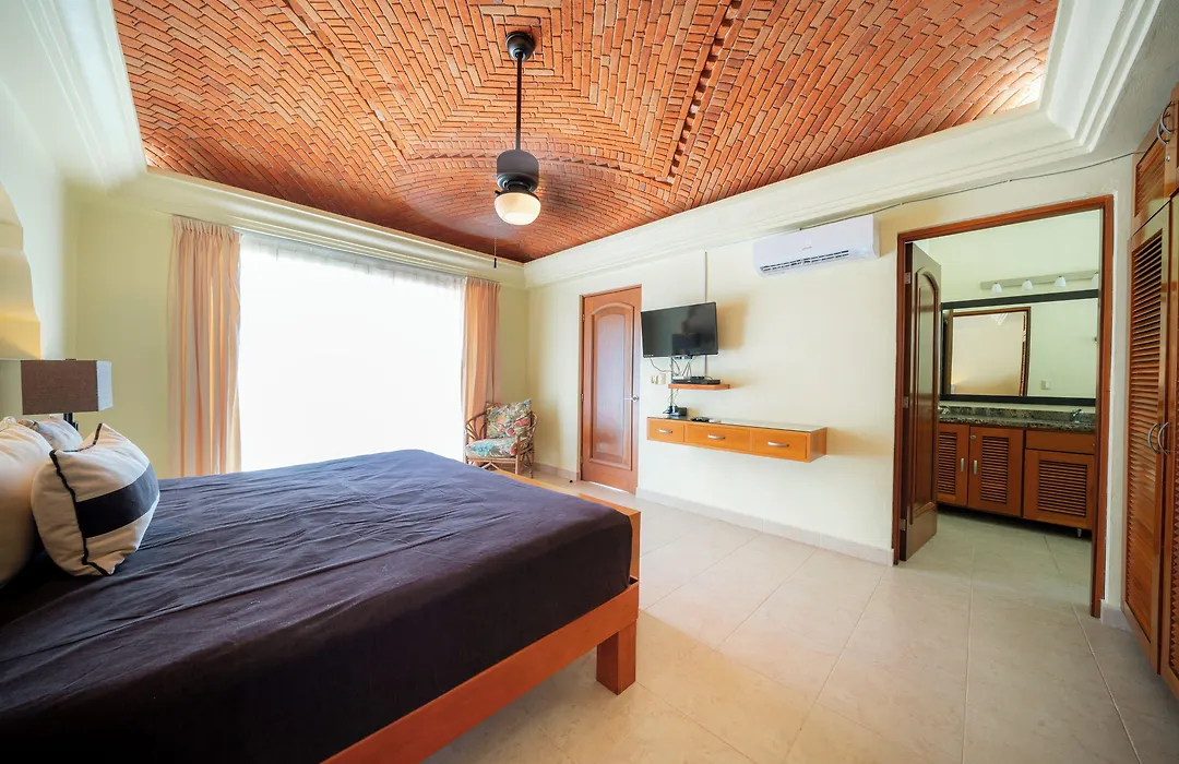 Villa With 4 Bedrooms - Spacious Oceanview With Private Pool At Playacar Phase I Pura Vida-1