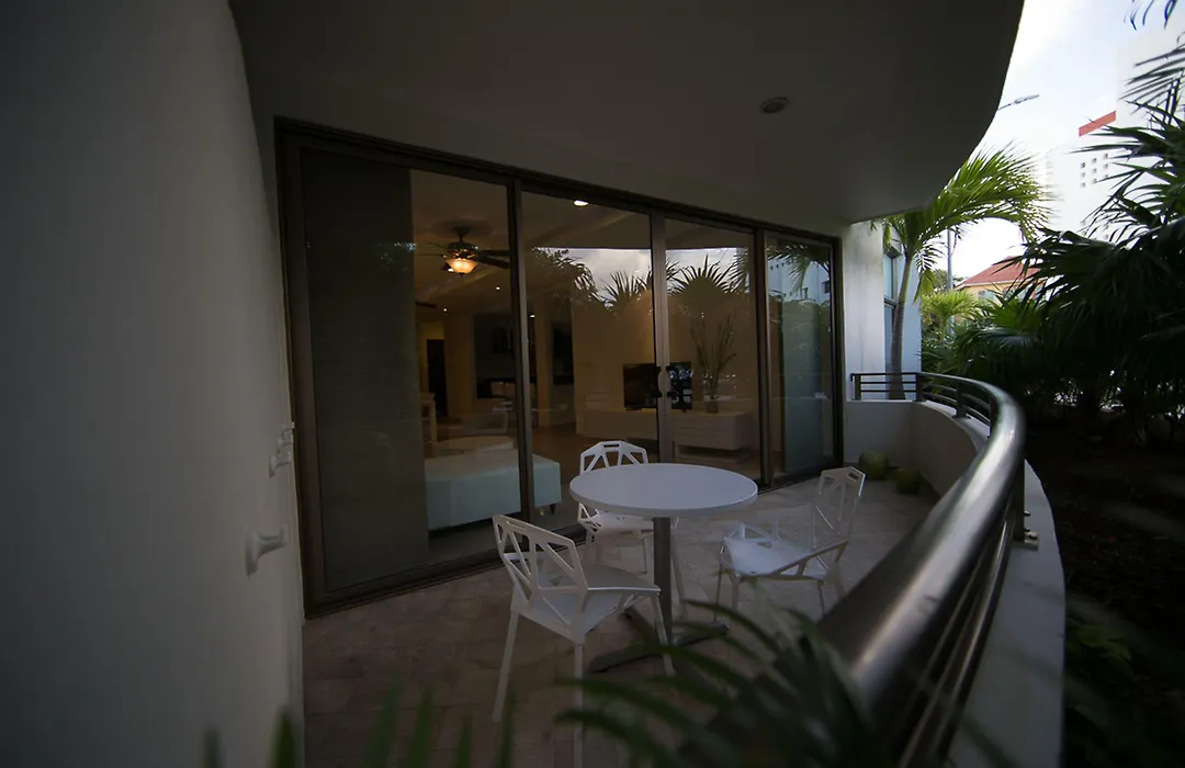 Charming 2Br Condo In Quiet Surroundings By Happy Address-1