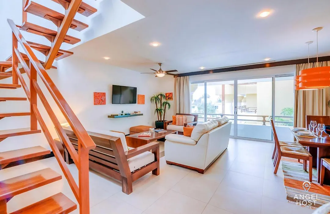 Penthouse W Private Terrace & Rooftop Pool-1