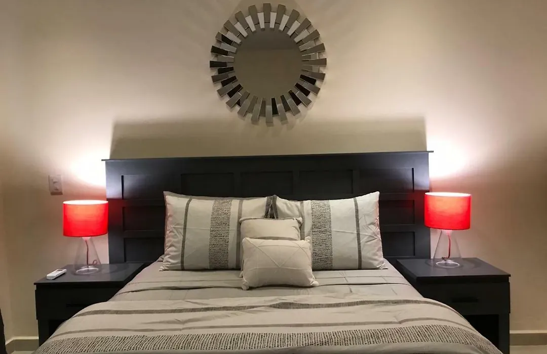 Beautiful 3 Br/3.5 Bath Home@Selvanova-1