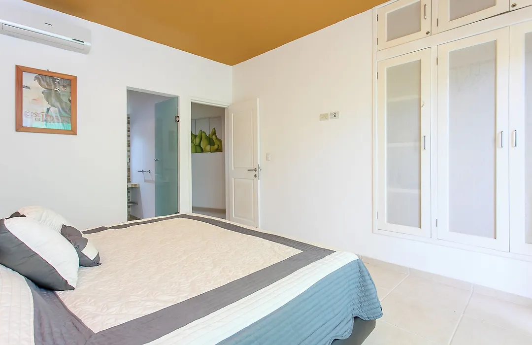 Condo Cristina By Riviera Rentals-1