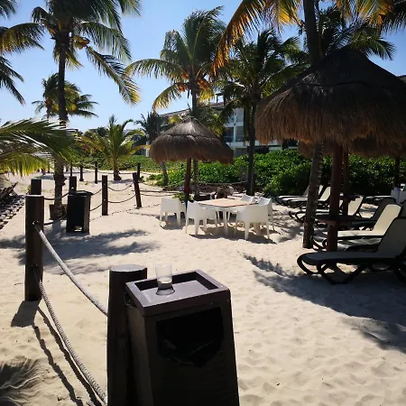 Beachside Corasol El Amanecer De Frida Para 2 Personas-2