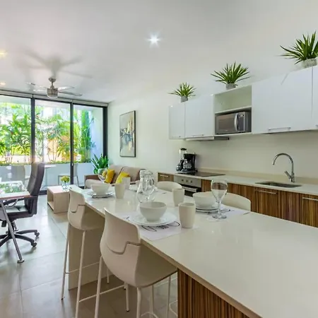 Entire Apartment, Excellent Location The City 1004-2
