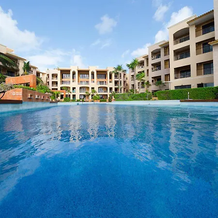 Penthouse Reef 401 - Beautiful Beachfront Ocean View - At El Faro-3